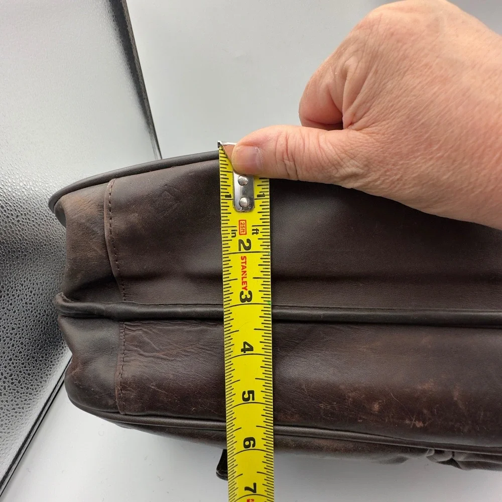 Samsonite Business Casual Series 113 Brown Leather Messenger Bag Briefcase